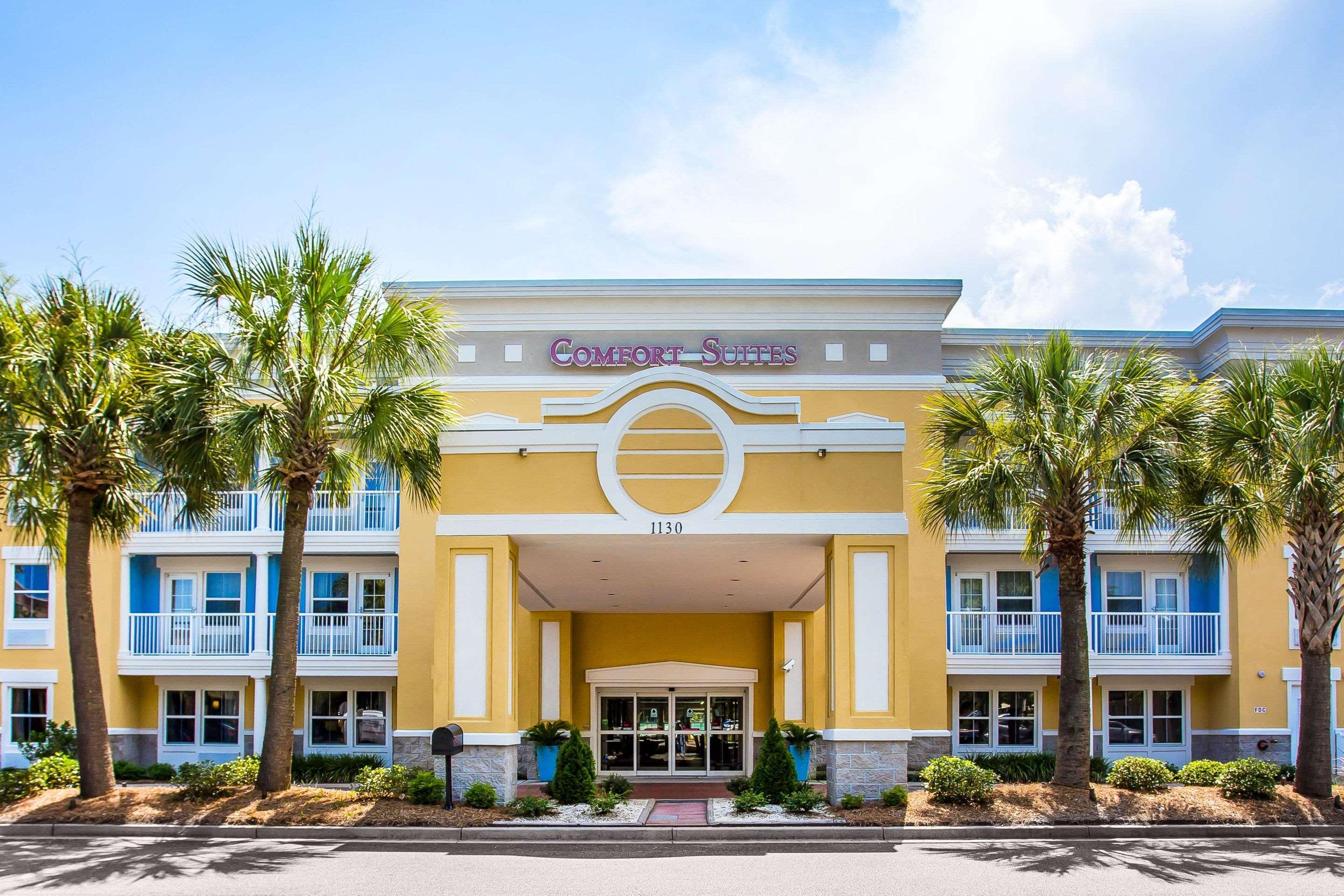 Comfort Suites At Isle Of Palms Connector Charleston Exterior photo