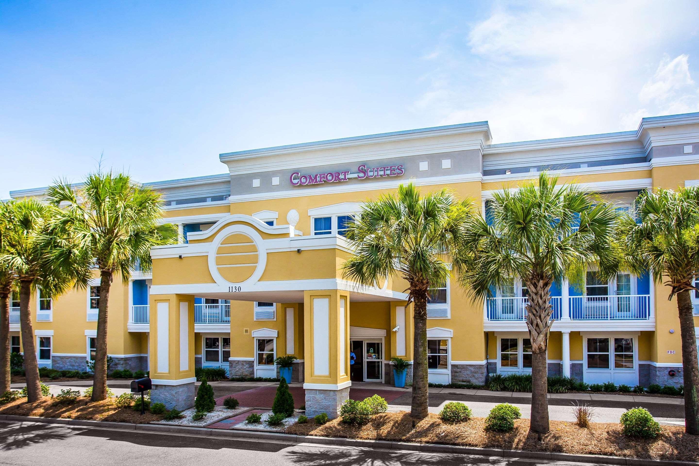 Comfort Suites At Isle Of Palms Connector Charleston Exterior photo